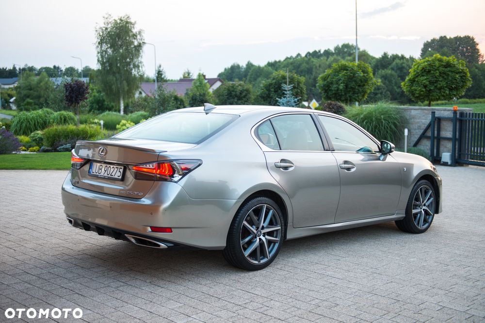 Lexus GS - 6