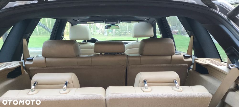 BMW X5 3.0si - 7