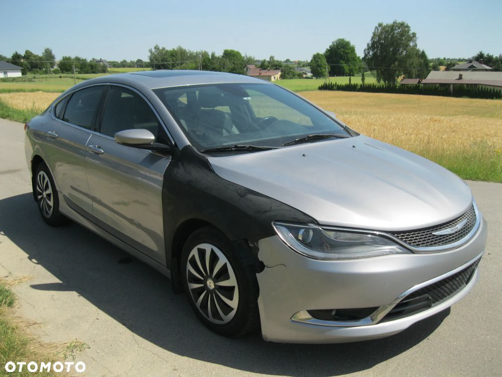 Chrysler 200 - 3