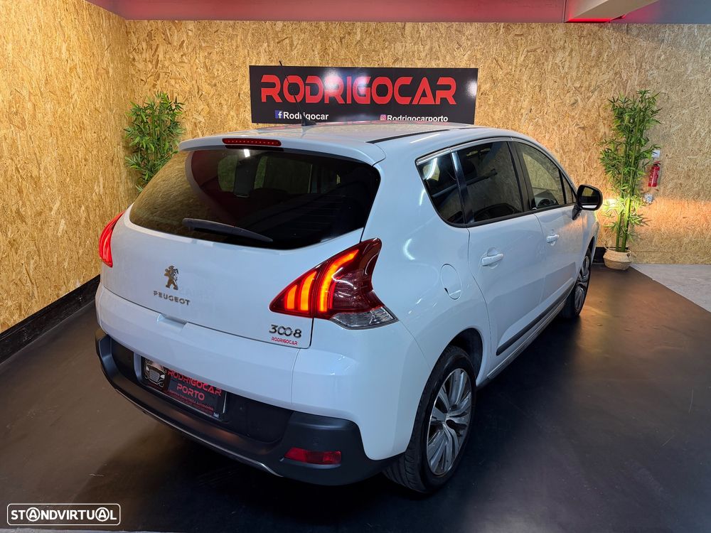 Peugeot 3008 1.6 HDi Style - 3