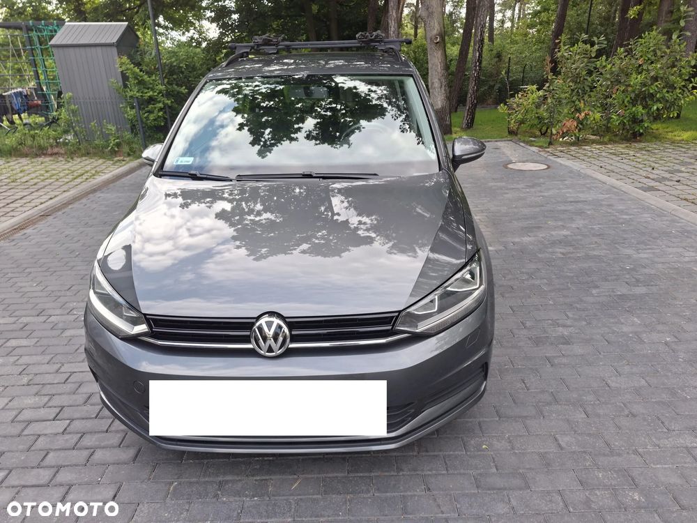 Volkswagen Touran 1.5 TSI EVO Active - 5