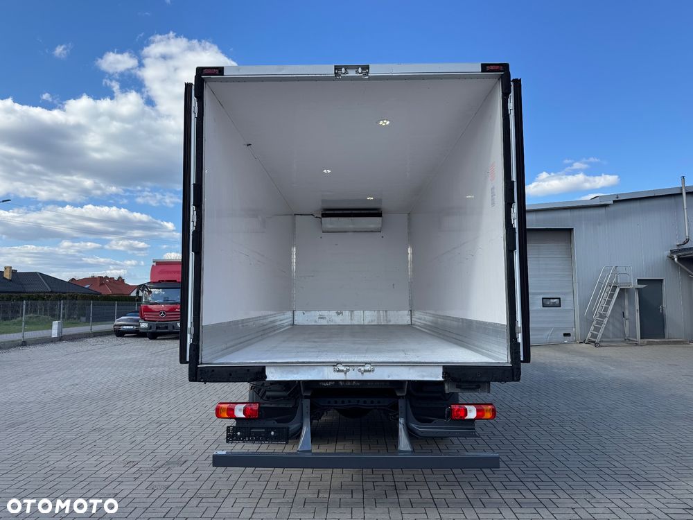 Mercedes-Benz ATEGO 1523 CHŁODNIA 6.25m Lamberet - 17
