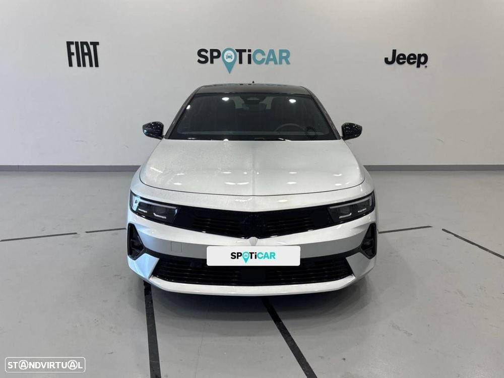 Opel Astra 1.2 T GS Aut. - 2