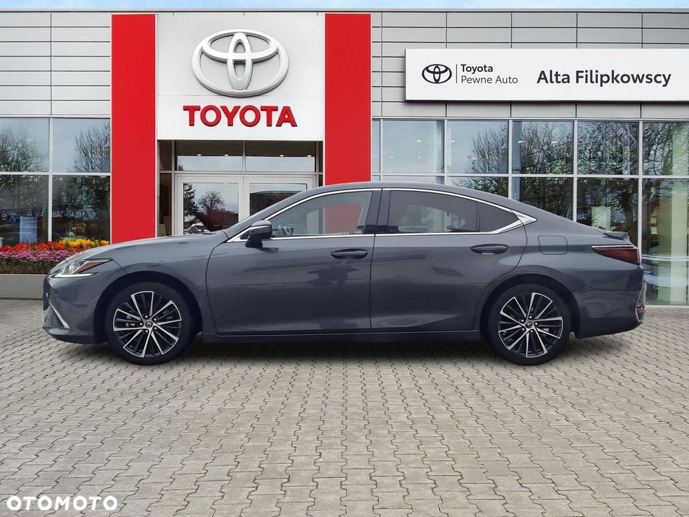 Lexus ES 300h Business Edition - 7