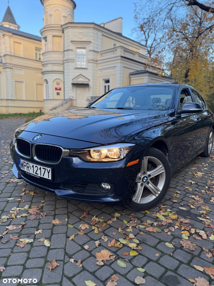 BMW Seria 3 328i xDrive - 1