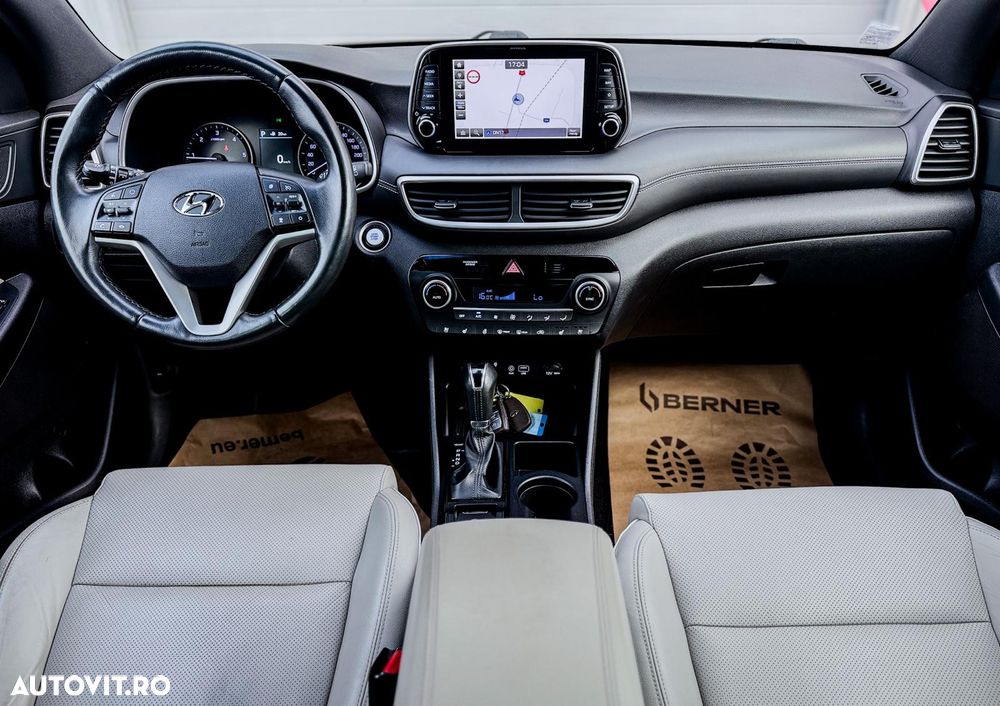 Hyundai Tucson - 16