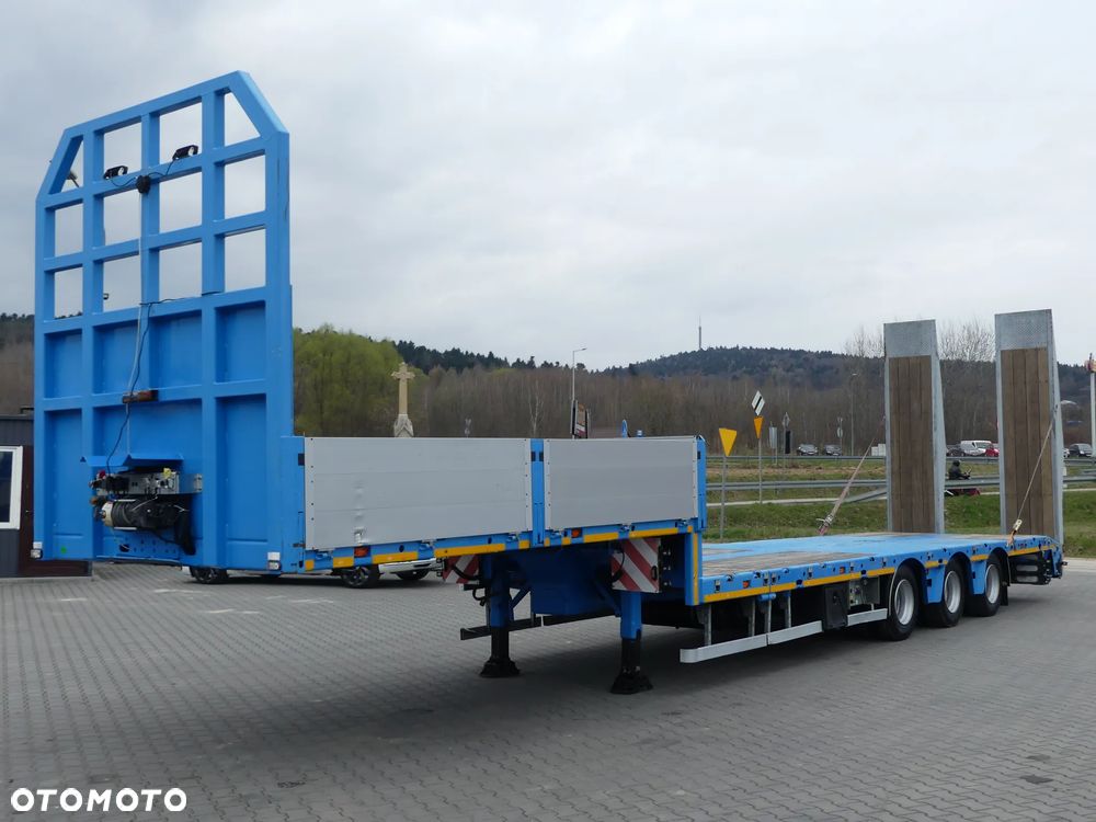 Bodex NISKOPODWOZIOWA / ROZCIĄGANA 3m / WCIĄGARKA / - 2