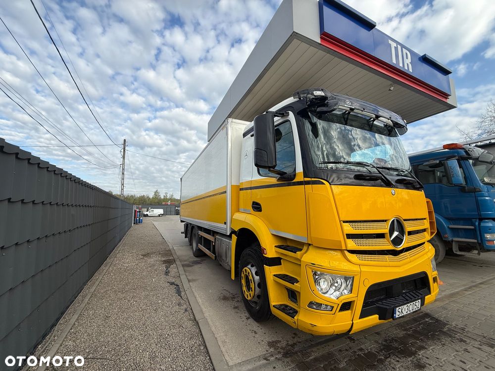 Mercedes-Benz Antos - 4