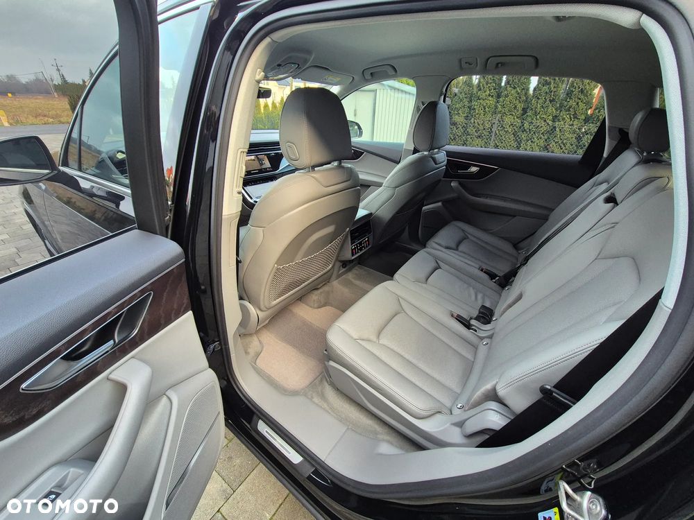 Audi Q7 - 29
