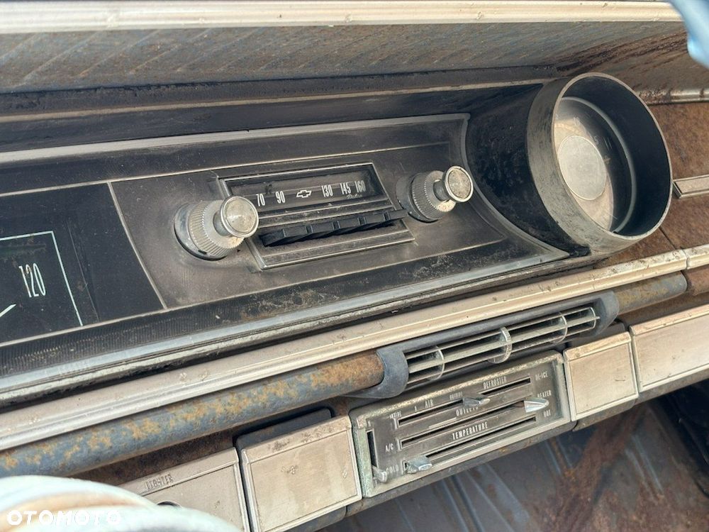 Chevrolet Impala - 13