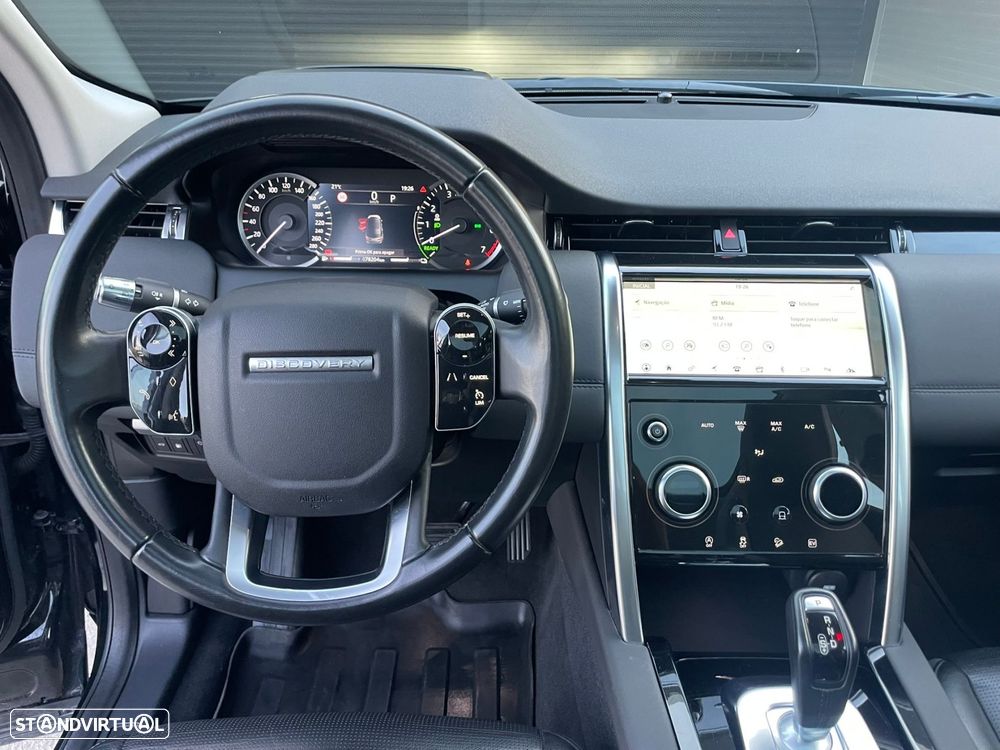 Land Rover Discovery Sport 1.5 I3 P300e AWD HSE - 14