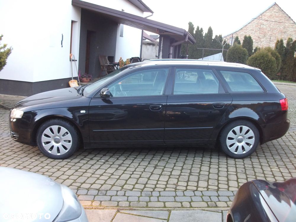 Audi A4 Avant 2.0 TDI - 7