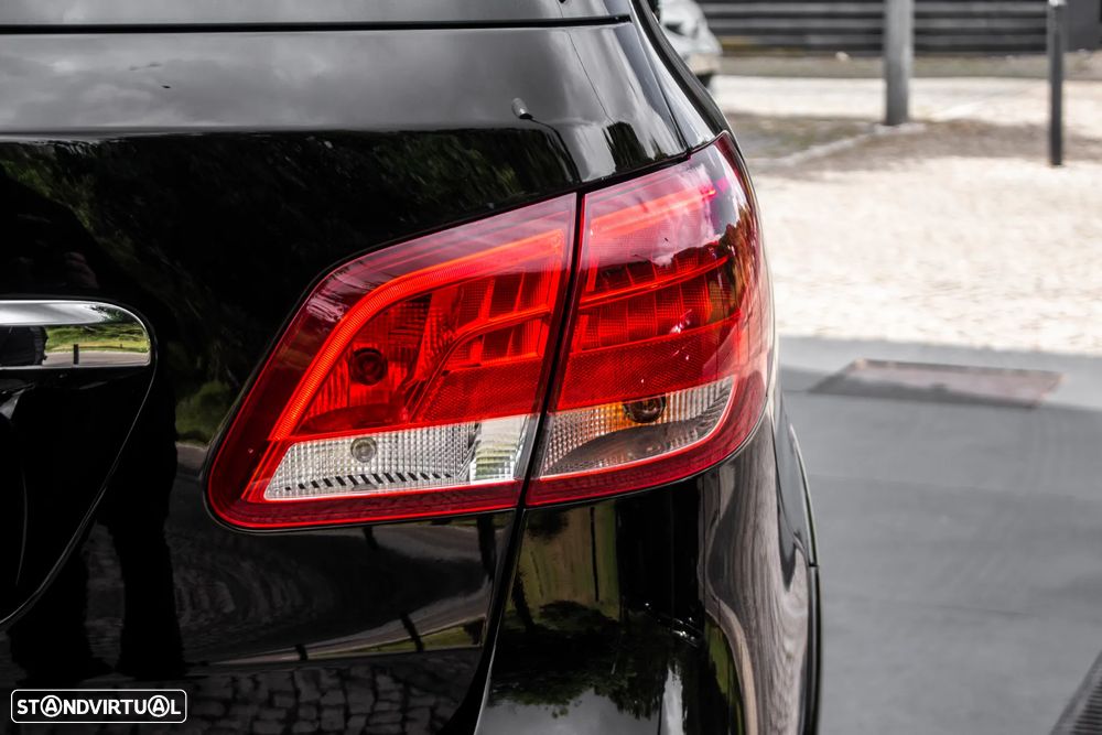 Mercedes-Benz B 250 e Electric Drive - 11