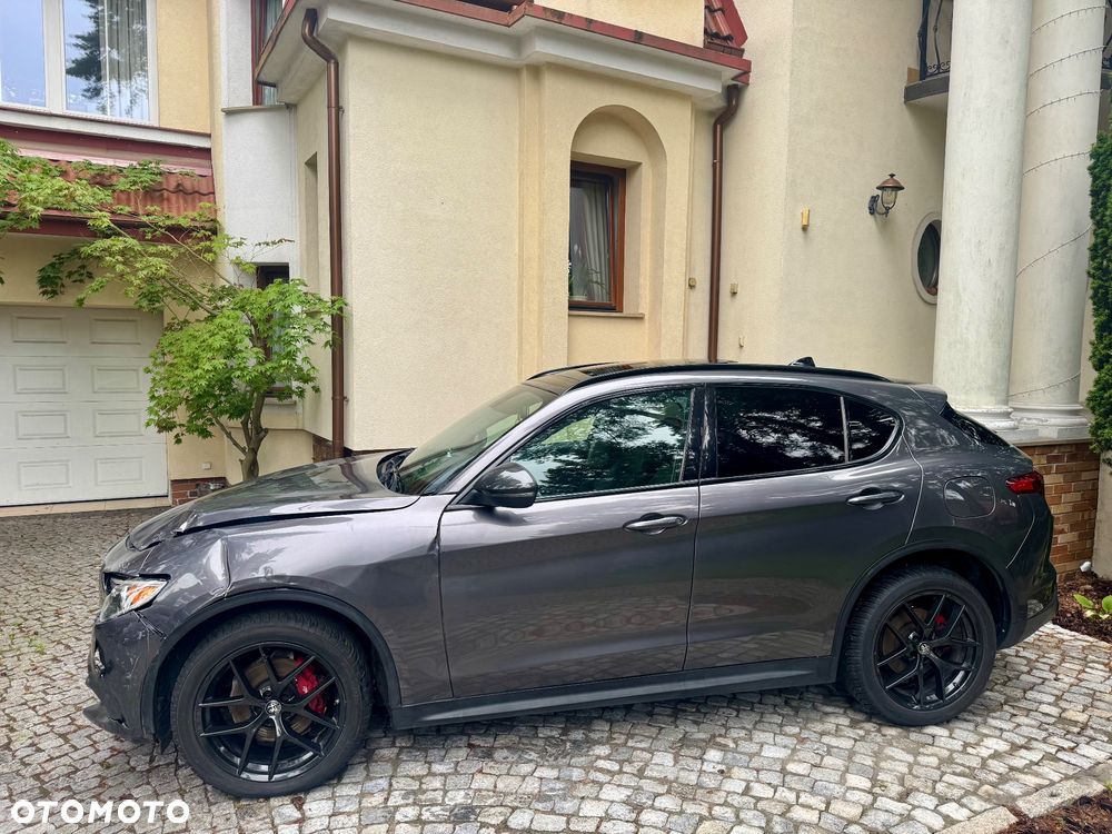 Alfa Romeo Stelvio 2.0 Turbo Veloce TI Q4 - 21