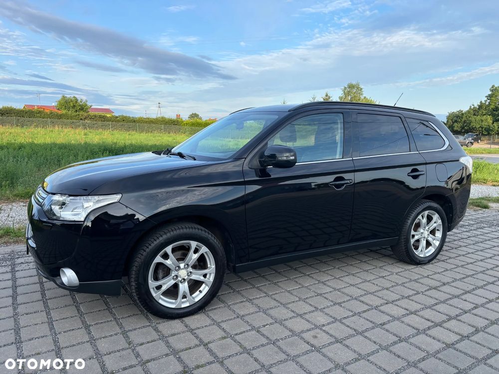 Mitsubishi Outlander 2.2 DI-D 4WD Diamant Edition - 12