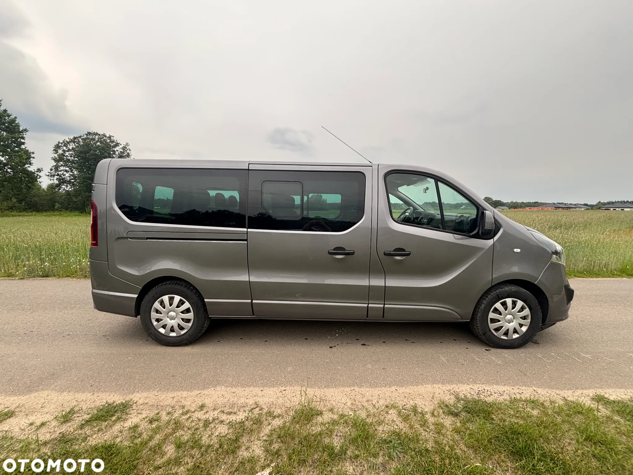 Opel Vivaro L2H1 2.9t Edition Elegance - 7