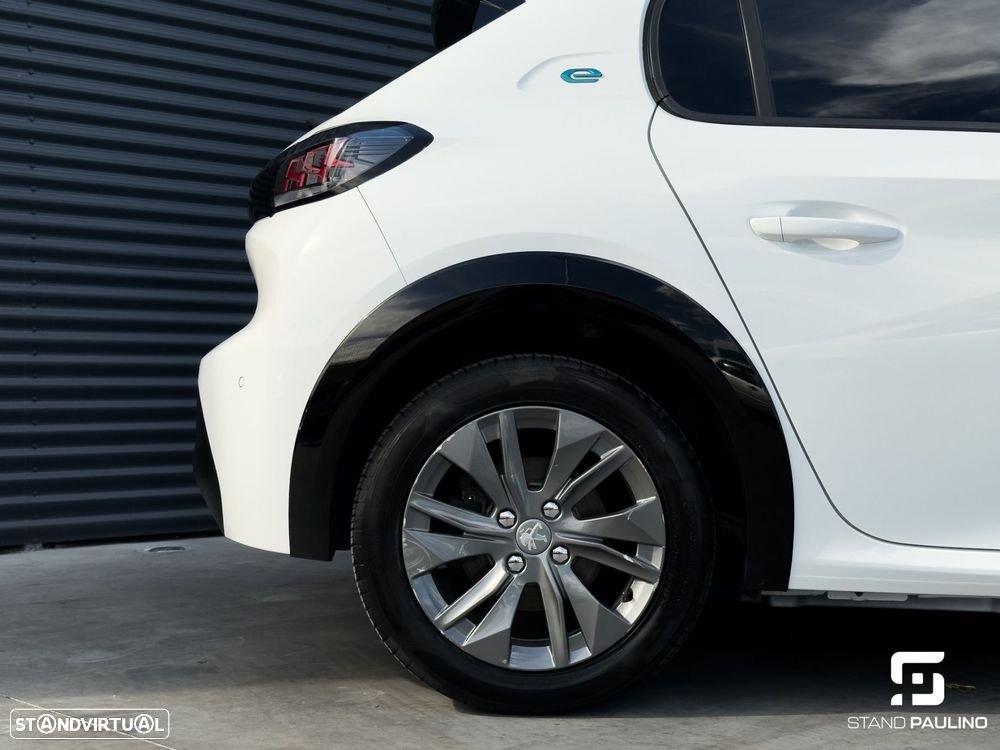 Peugeot e-208 50 kWh Active Pack - 12