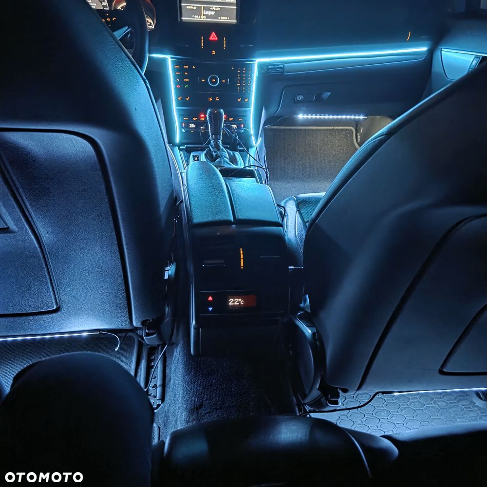 Mercedes-Benz Klasa E - 2