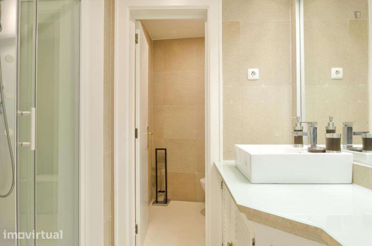 Quarto - localizado em Rossio Lisbon - Grande imagem: 2/20