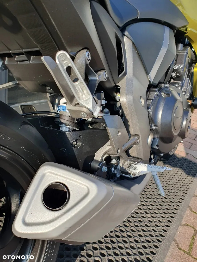 Honda CB - 20