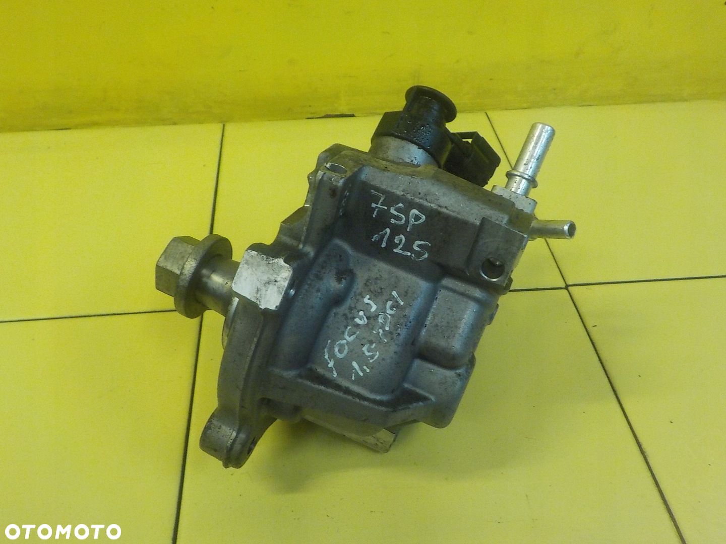 FOCUS MK3 C-MAX 1.5 TDCI 16r XWDB pompa wtryskowa 0445010592 9811347280 - 1