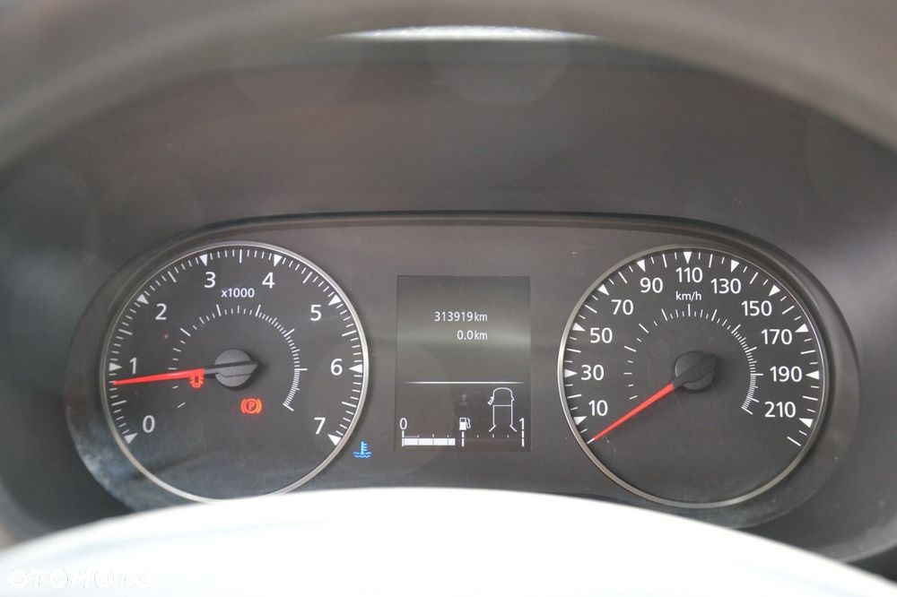 Renault Master - 15