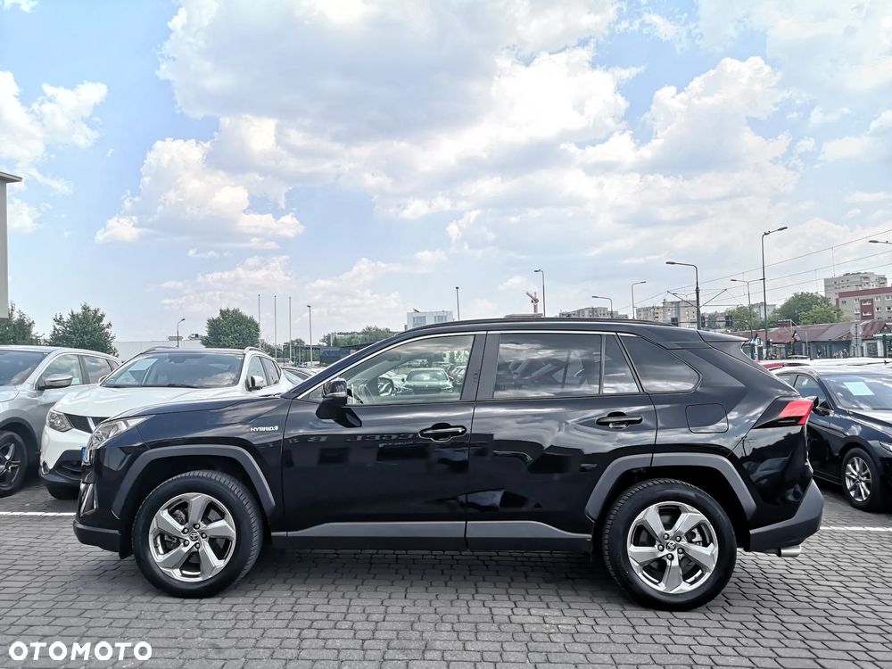 Toyota RAV4 - 6
