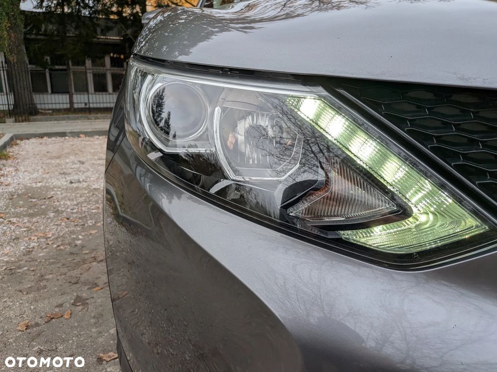 Nissan Qashqai - 15