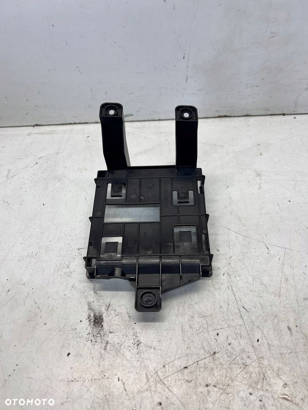 UCHWYT MOCOWANIE STEROWNIKA AUDI Q5 FY 80A907239A - 3