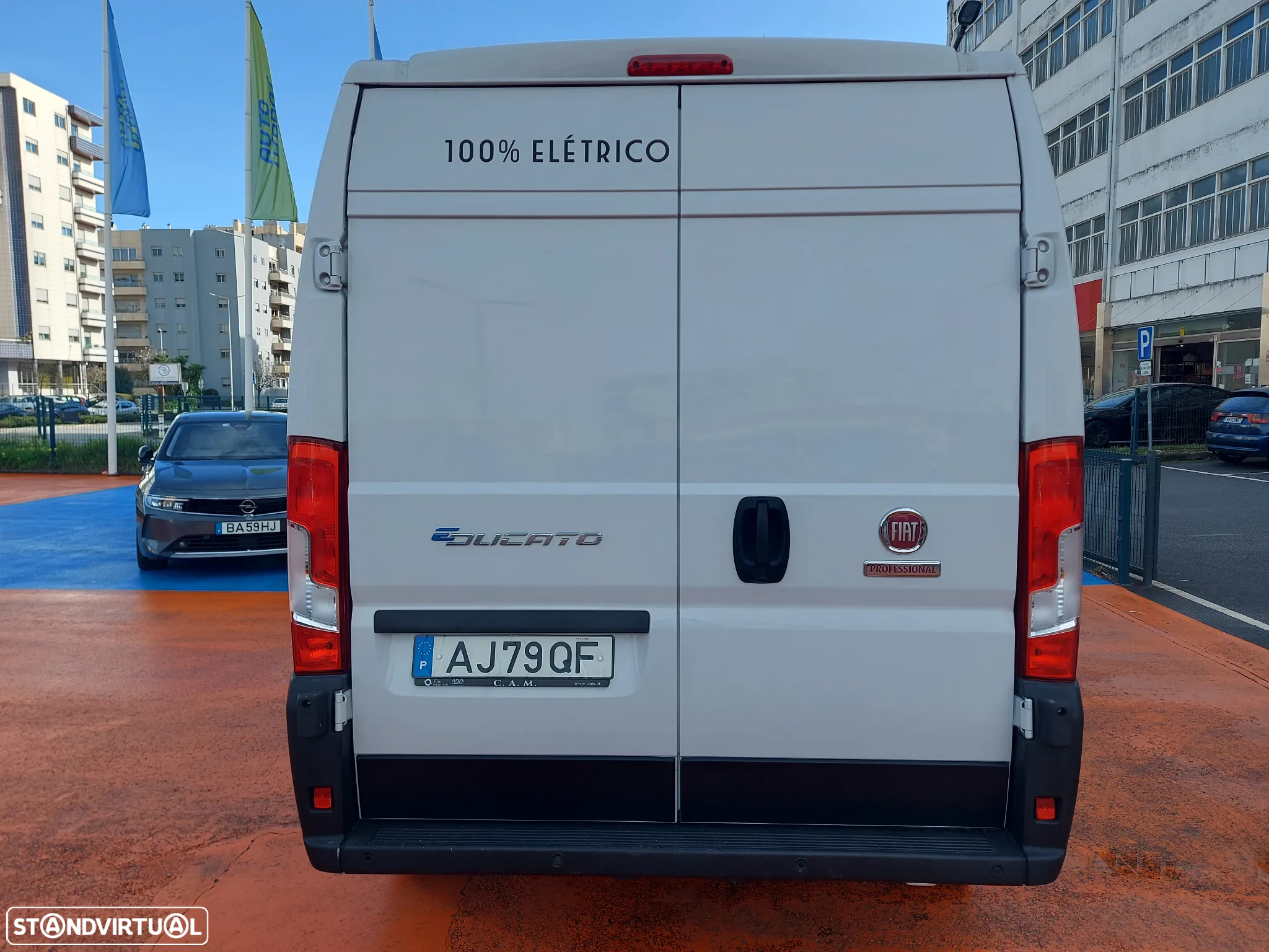 Fiat e-Ducato Furgão Maxi 35 LH2 -13m3 - 6