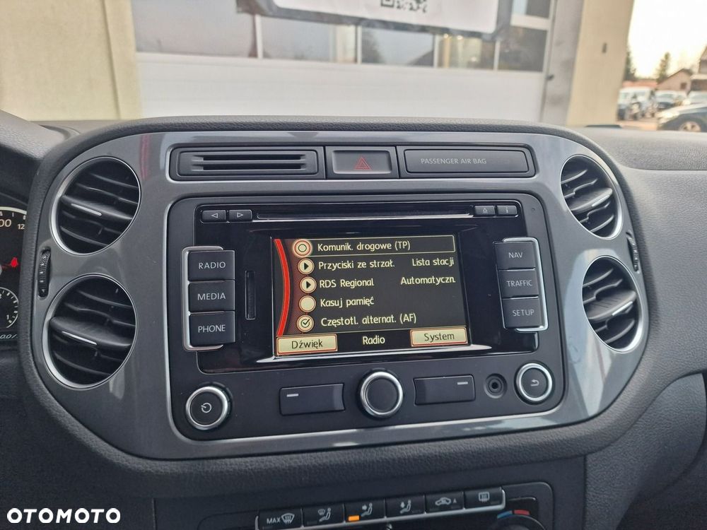 Volkswagen Tiguan 1.4 TSI BlueMotion Technology Trend & Fun - 28