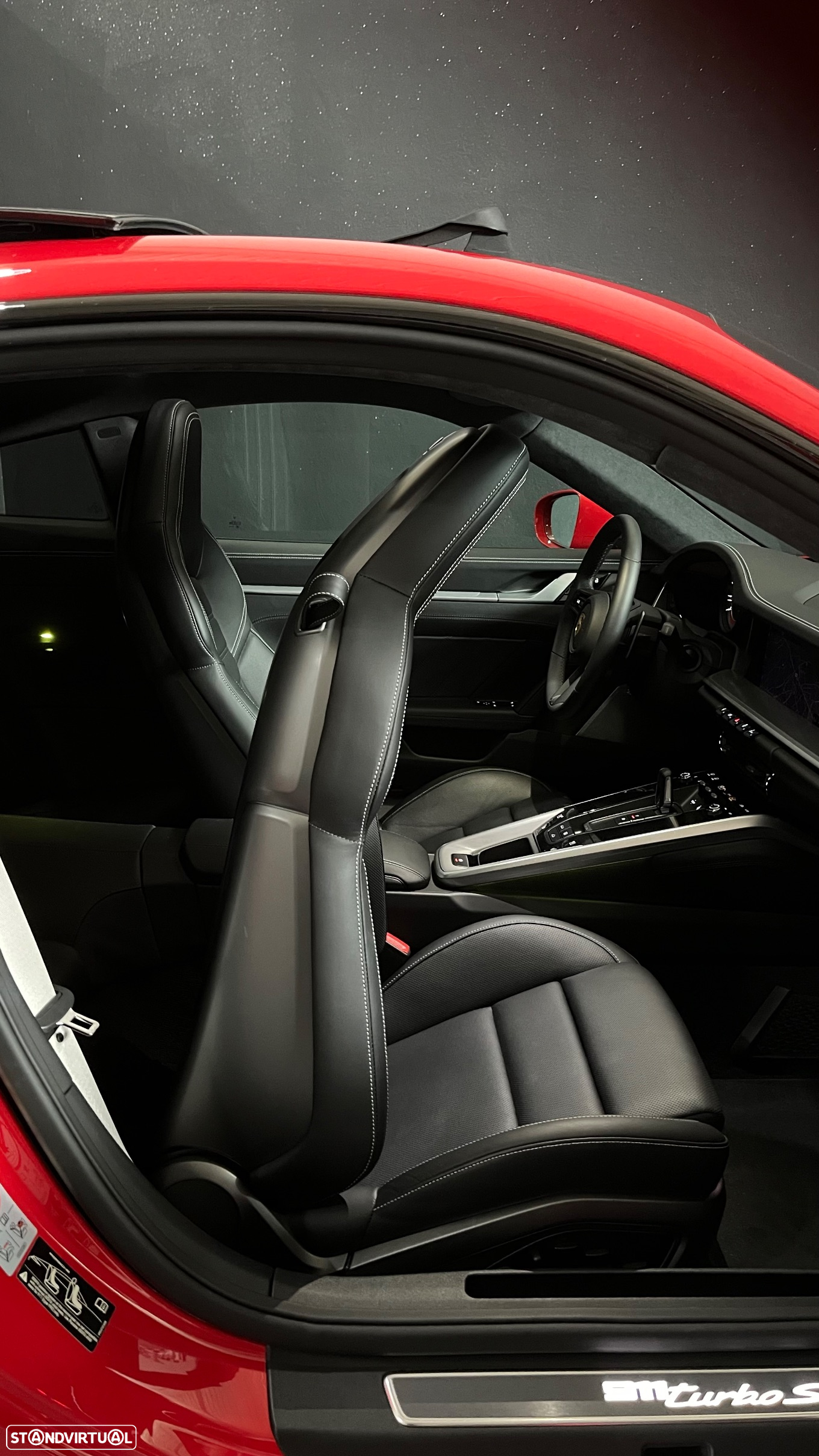 Porsche 911 (992) Turbo S PDK - 36