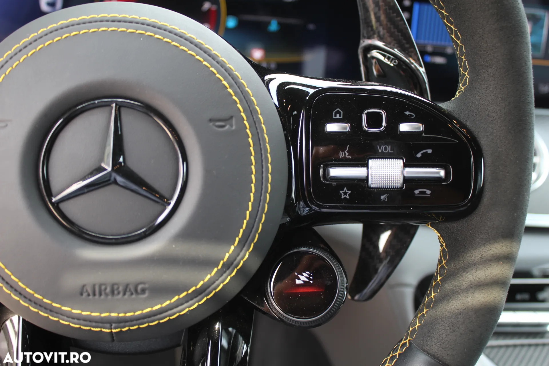 Mercedes-Benz AMG GT-S 63 4MATIC+ - 7