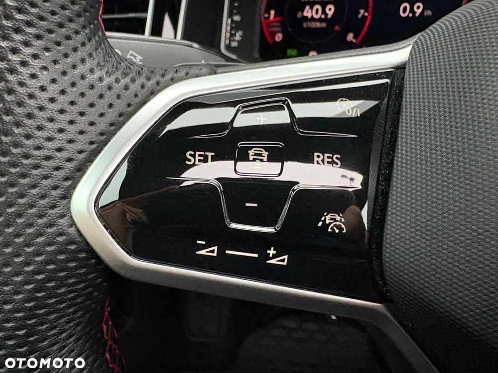 Volkswagen Polo 2.0 TSI GTI DSG - 24