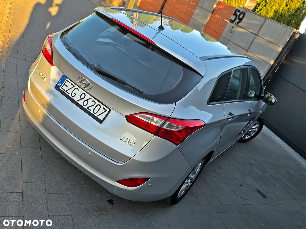 Hyundai i30 1.6 Classic EU5 - 9