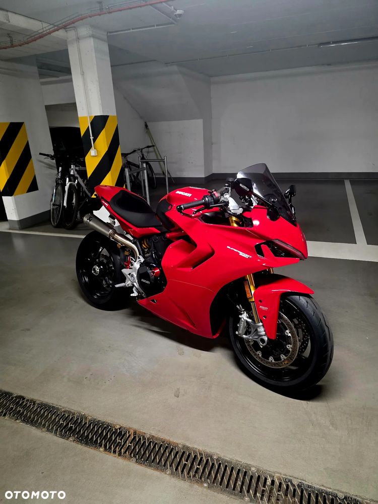 Ducati SuperSport