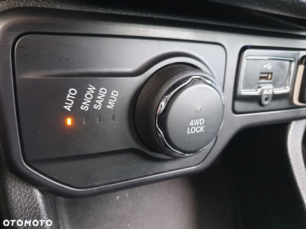 Jeep Renegade 2.0 MultiJet Limited 4WD S&S - 26