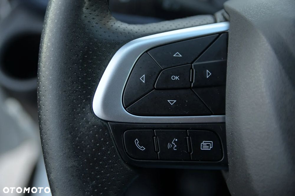 Iveco 72C18  3,0 180KM  Zanotti Z380  230 V 6,1m 12 palet dł -20+20 ładowność 3460kg - 26