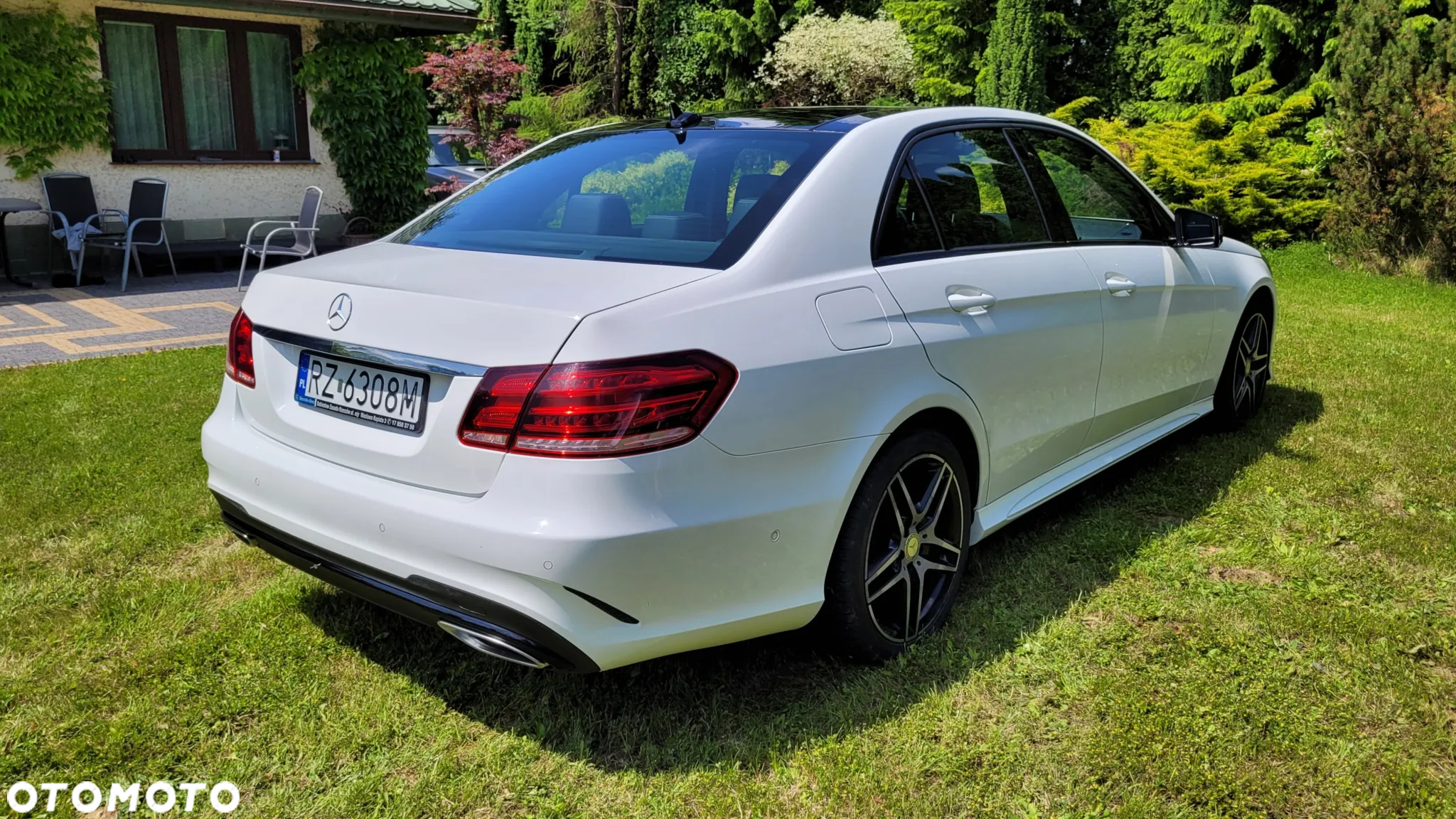 Mercedes-Benz Klasa E 220 BlueTEC 4-Matic Avantgarde - 4