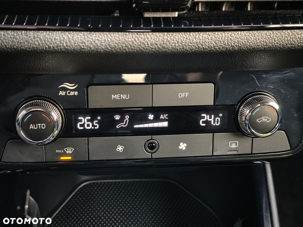 Skoda Fabia 1.0 Selection - 25