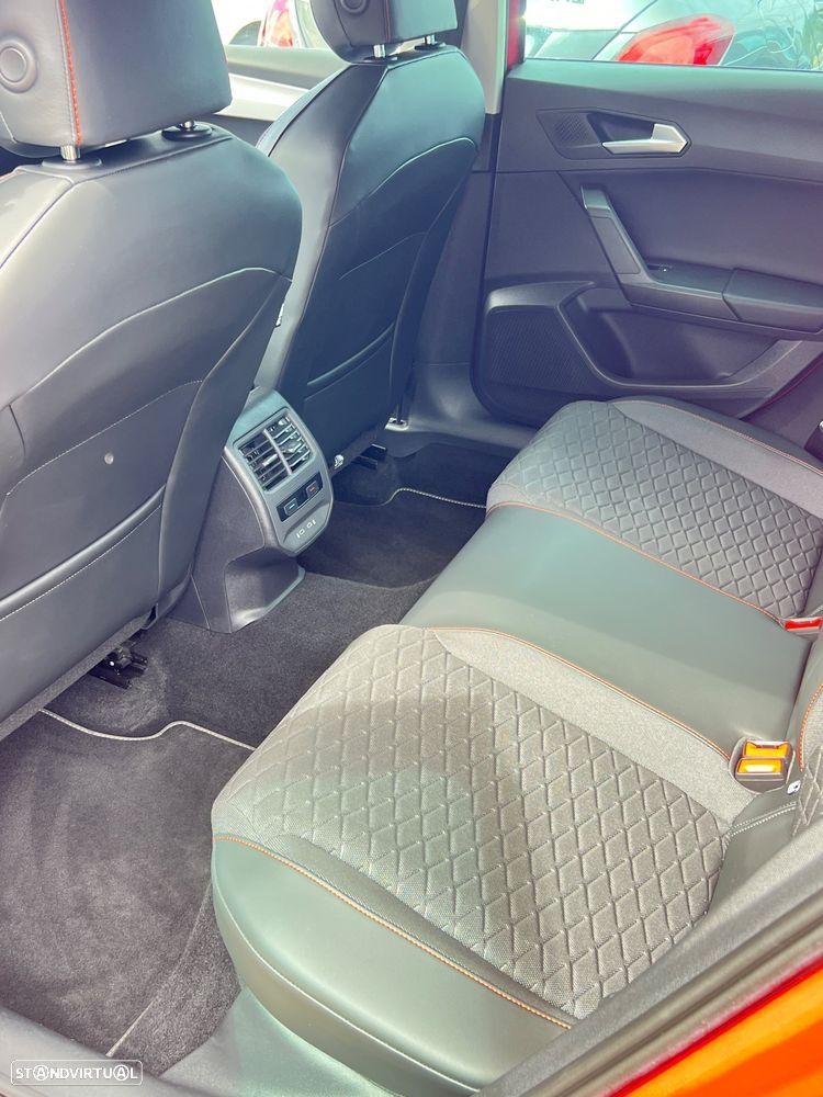 SEAT Leon ST 1.4 e-Hybrid FR DSG — fotografia 17