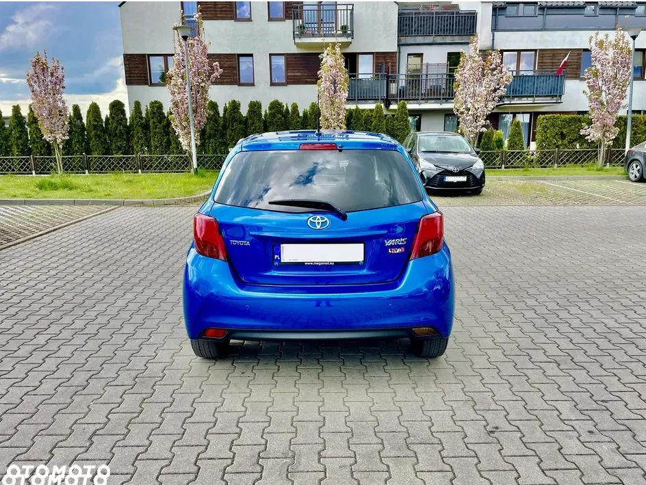 Toyota Yaris 1.33 Premium EU6 - 3