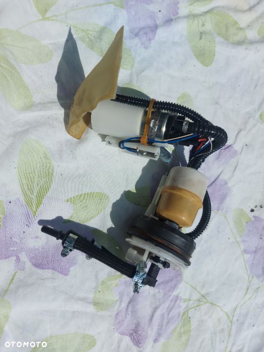 Ducati Scrambler 800 pompa paliwa - 2