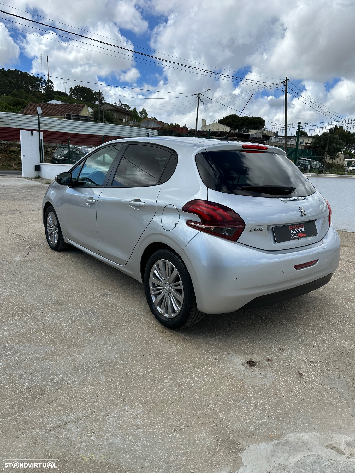 Peugeot 208 1.2 PureTech Style - 13