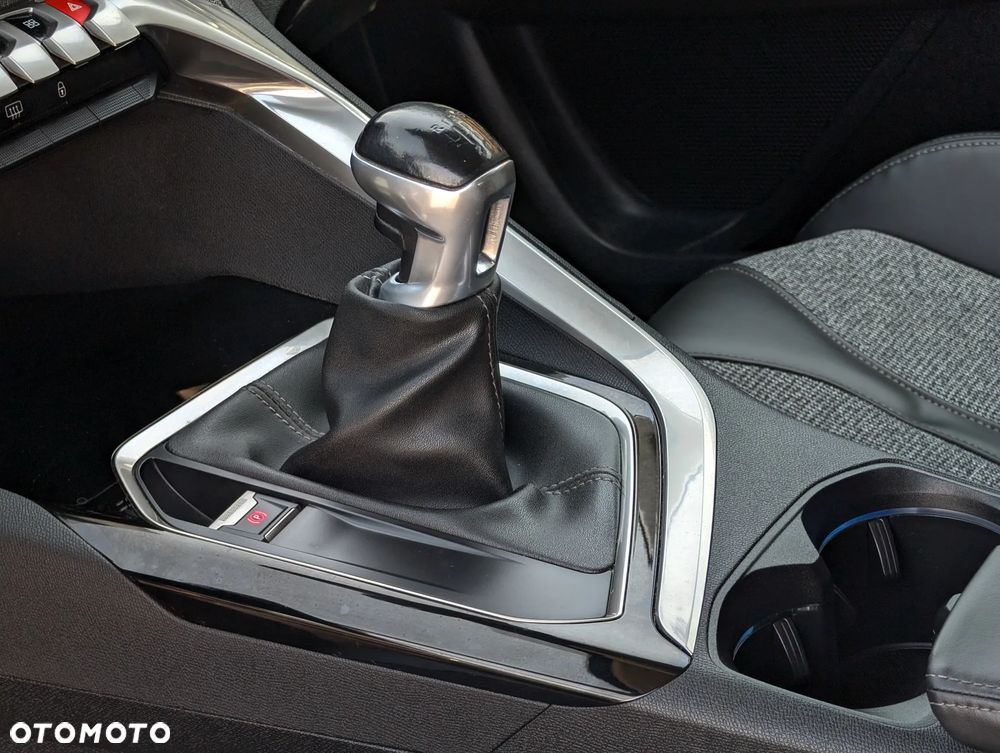 Peugeot 3008 BlueHDi 130 Stop & Start Allure - 35