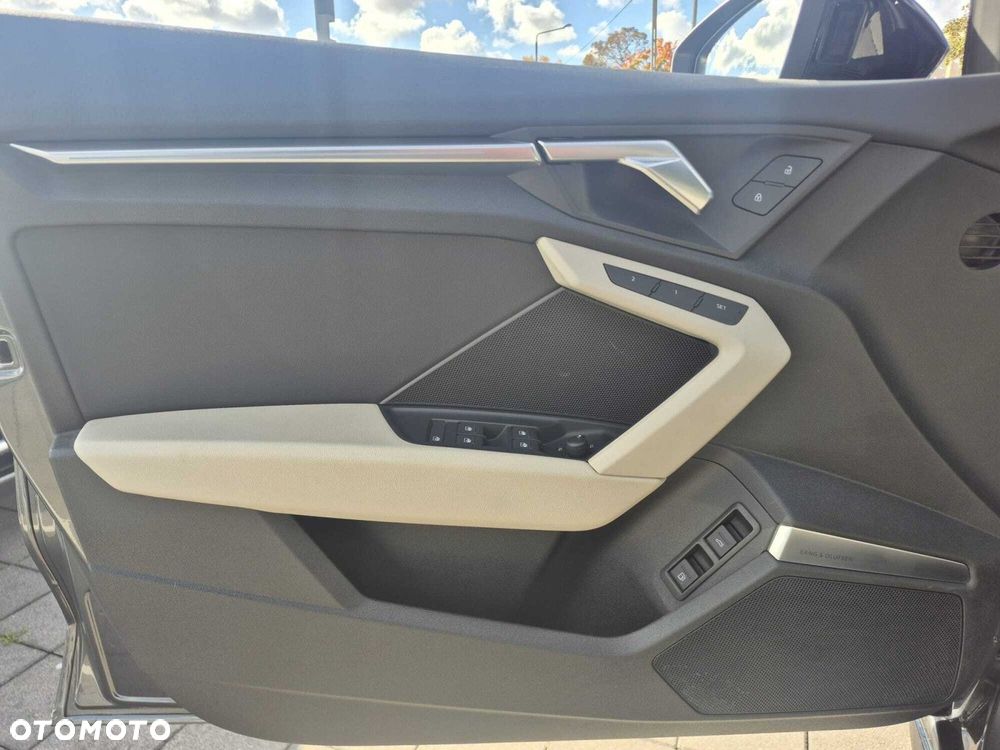 Audi A3 Sportback - 16