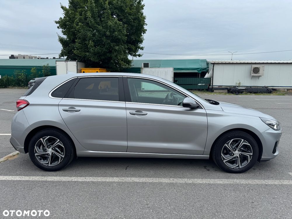Hyundai i30 1.0 T-GDI Comfort DCT - 4