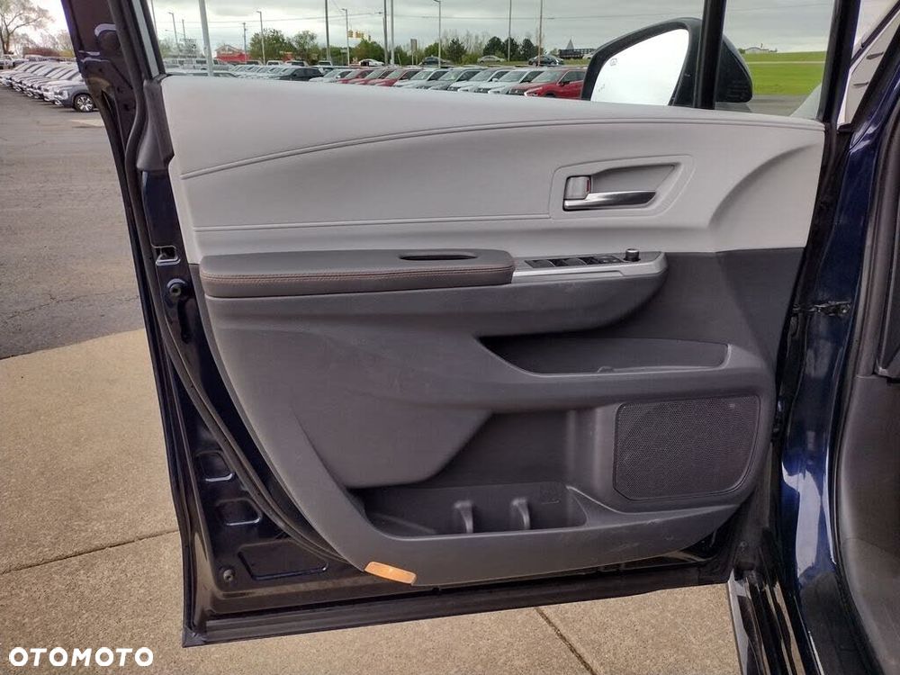 Toyota Sienna - 20