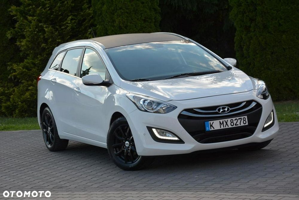 Hyundai i30 1.6 GDI Premium - 9