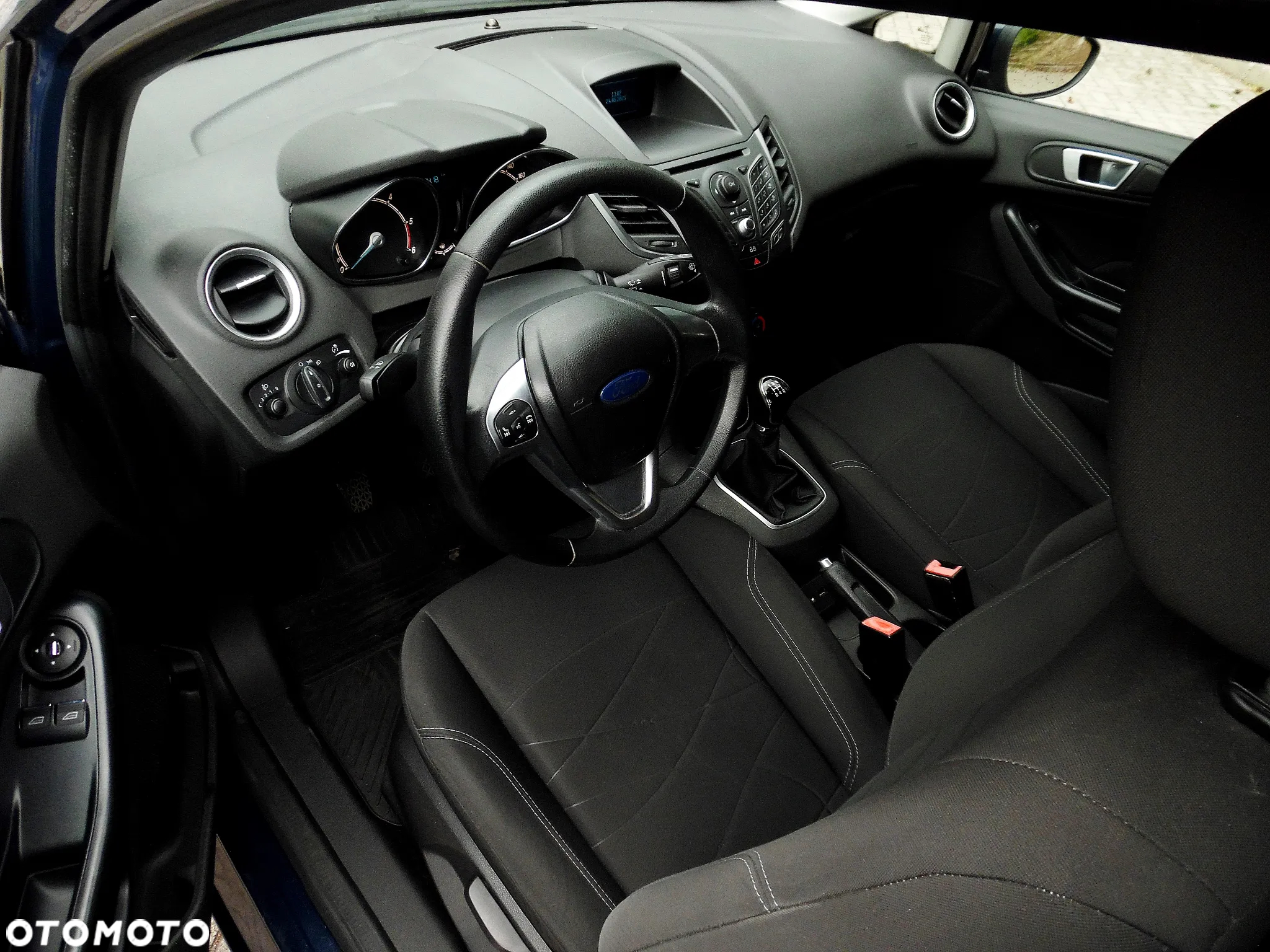 Ford Fiesta - 13